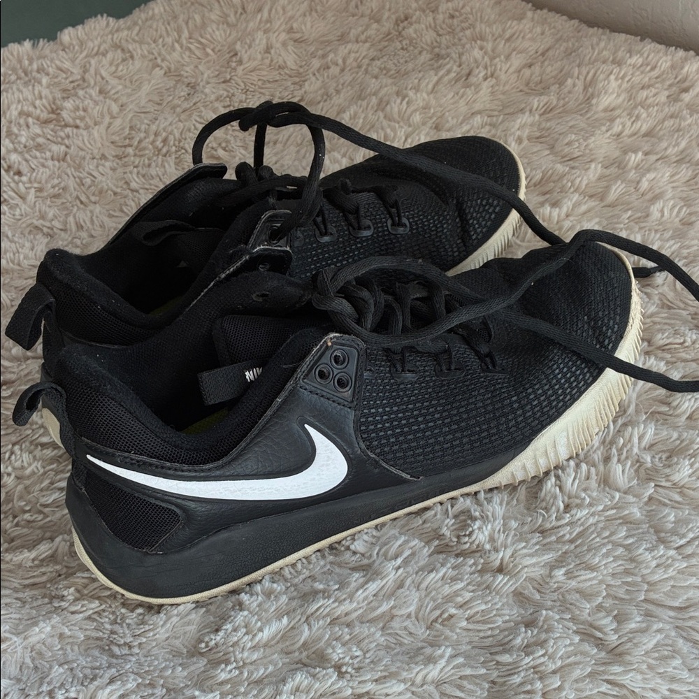 Nike Black and White women’s volleyball shoes